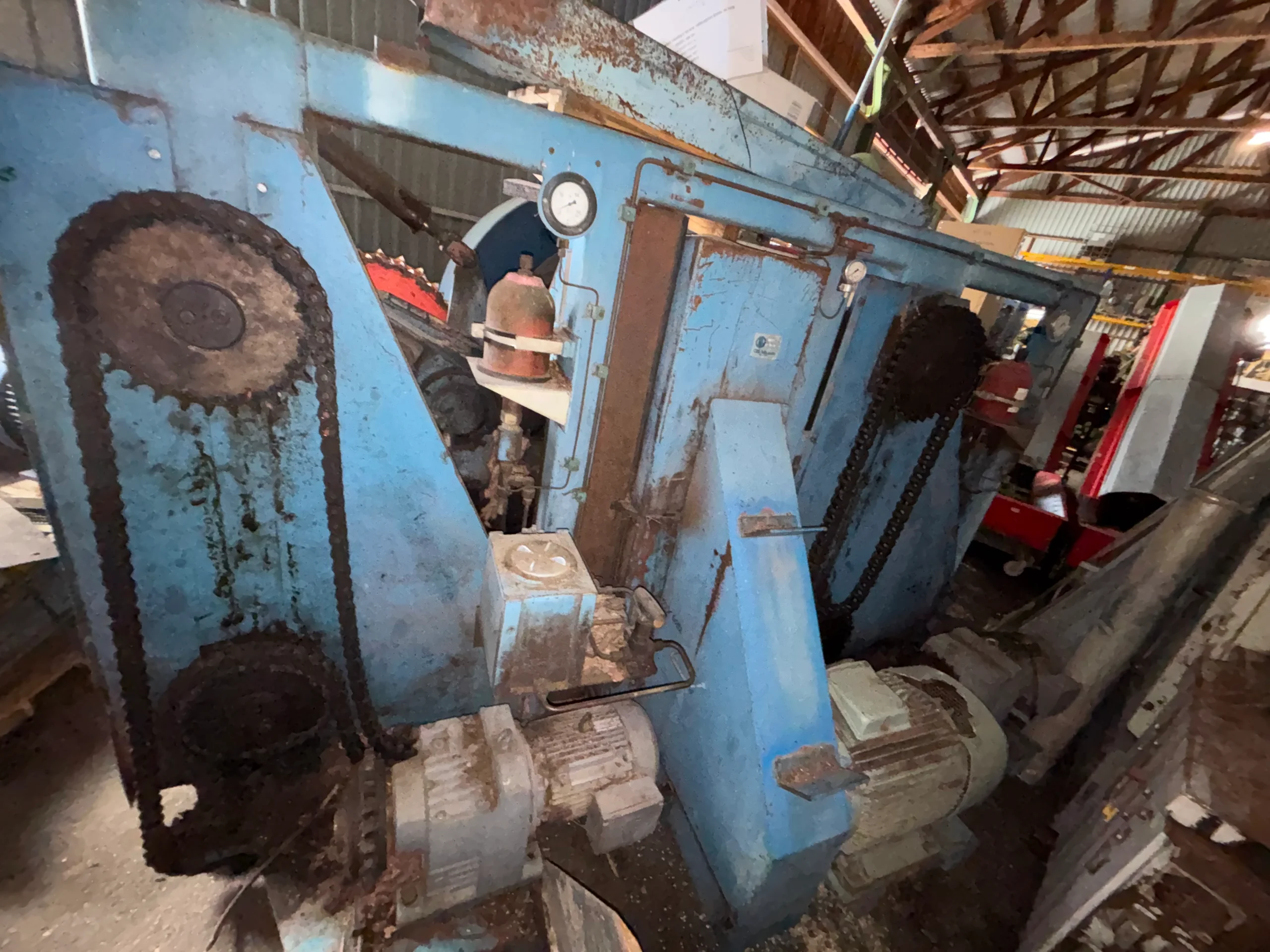 Log debarking machine - Image 4