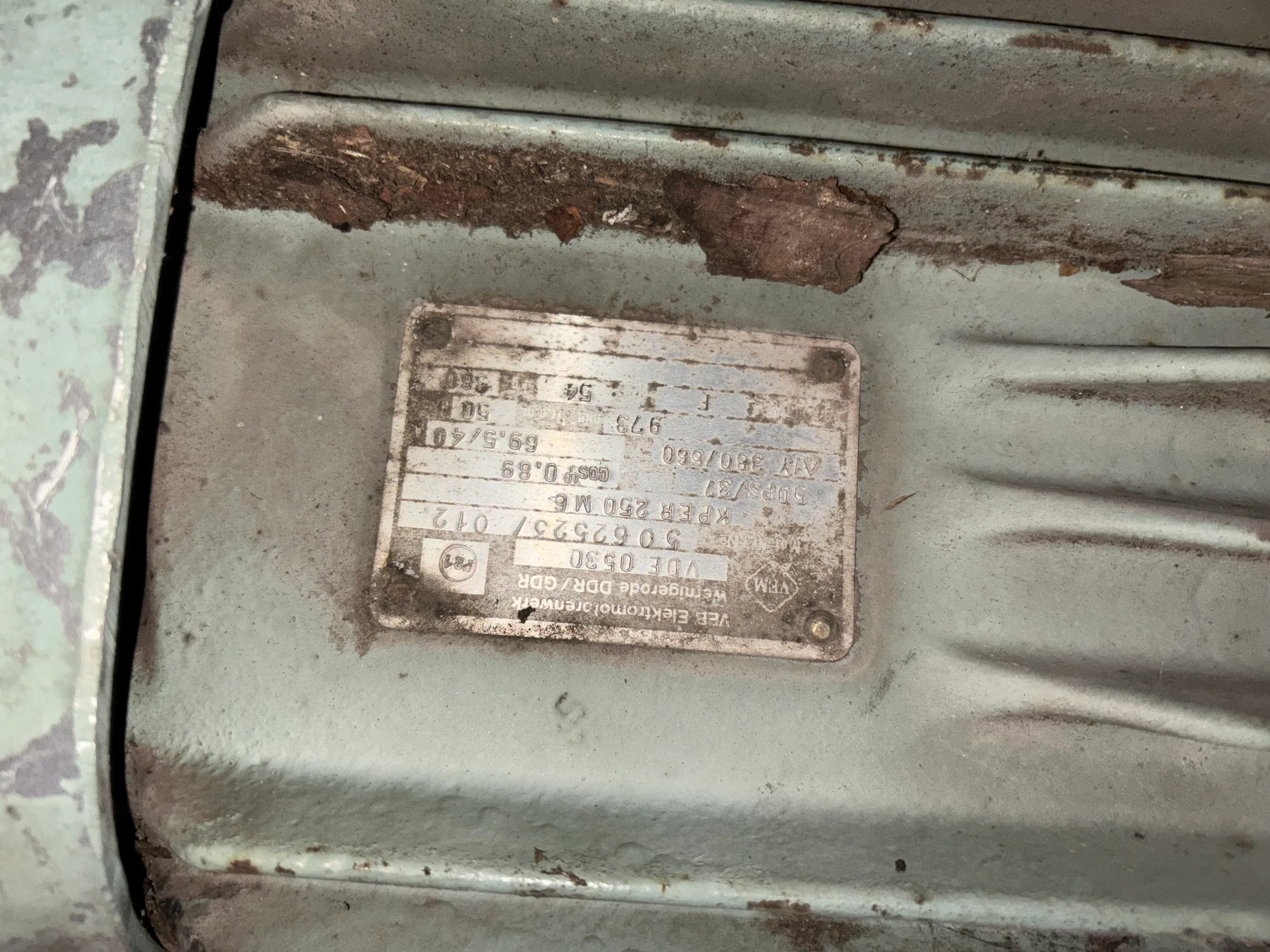 Log debarking machine - Image 8